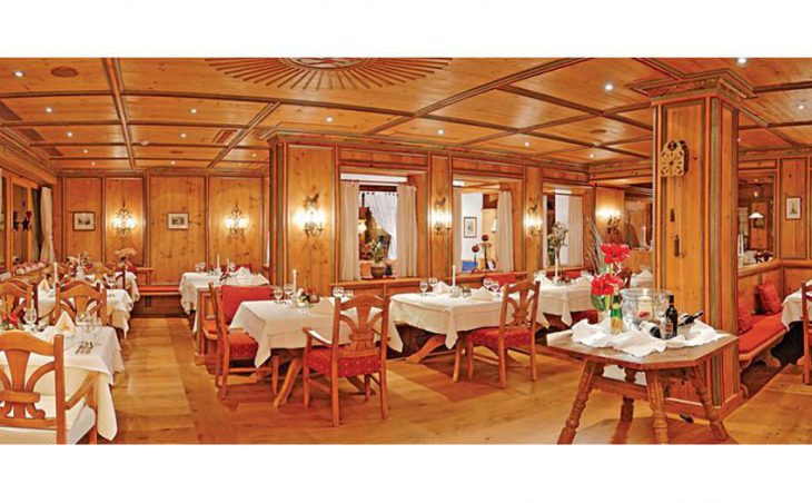 Hotel Alpina, Obergurgl, Dining Room